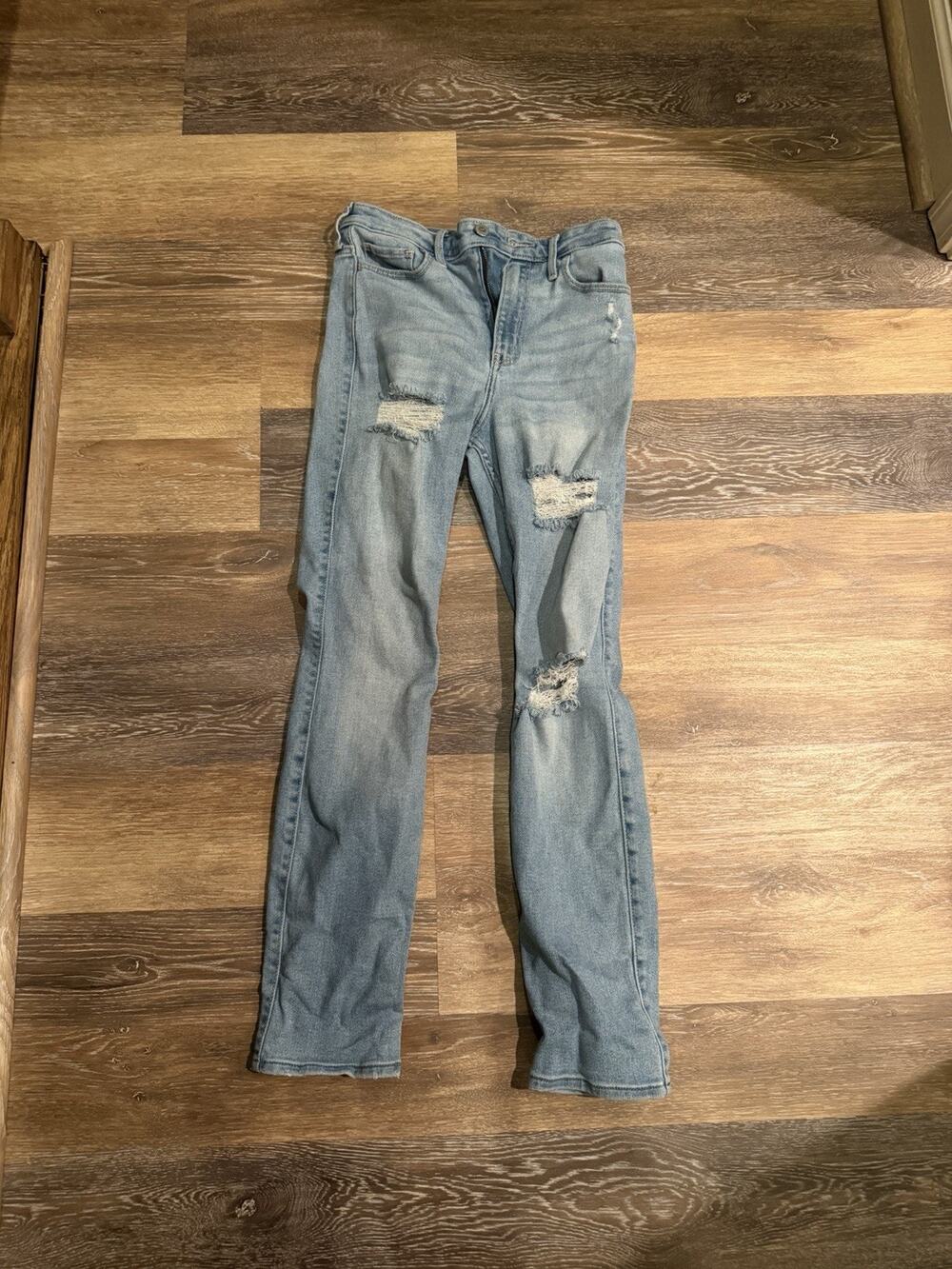 Hollister Women’s High-Rise Skinny Jeans Blue Light Wash Distressed 5-Pocket